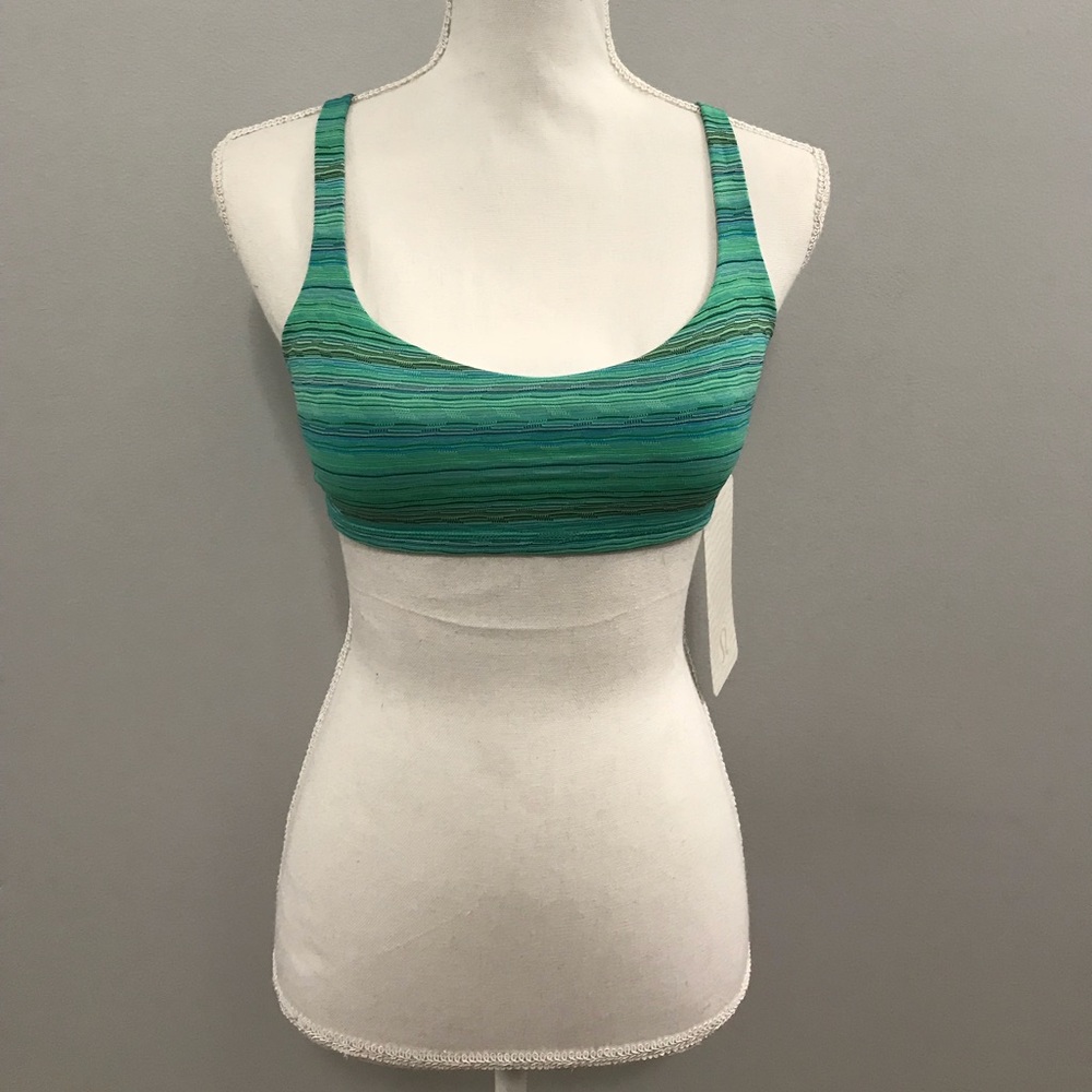 Lululemon Free To Be Bra